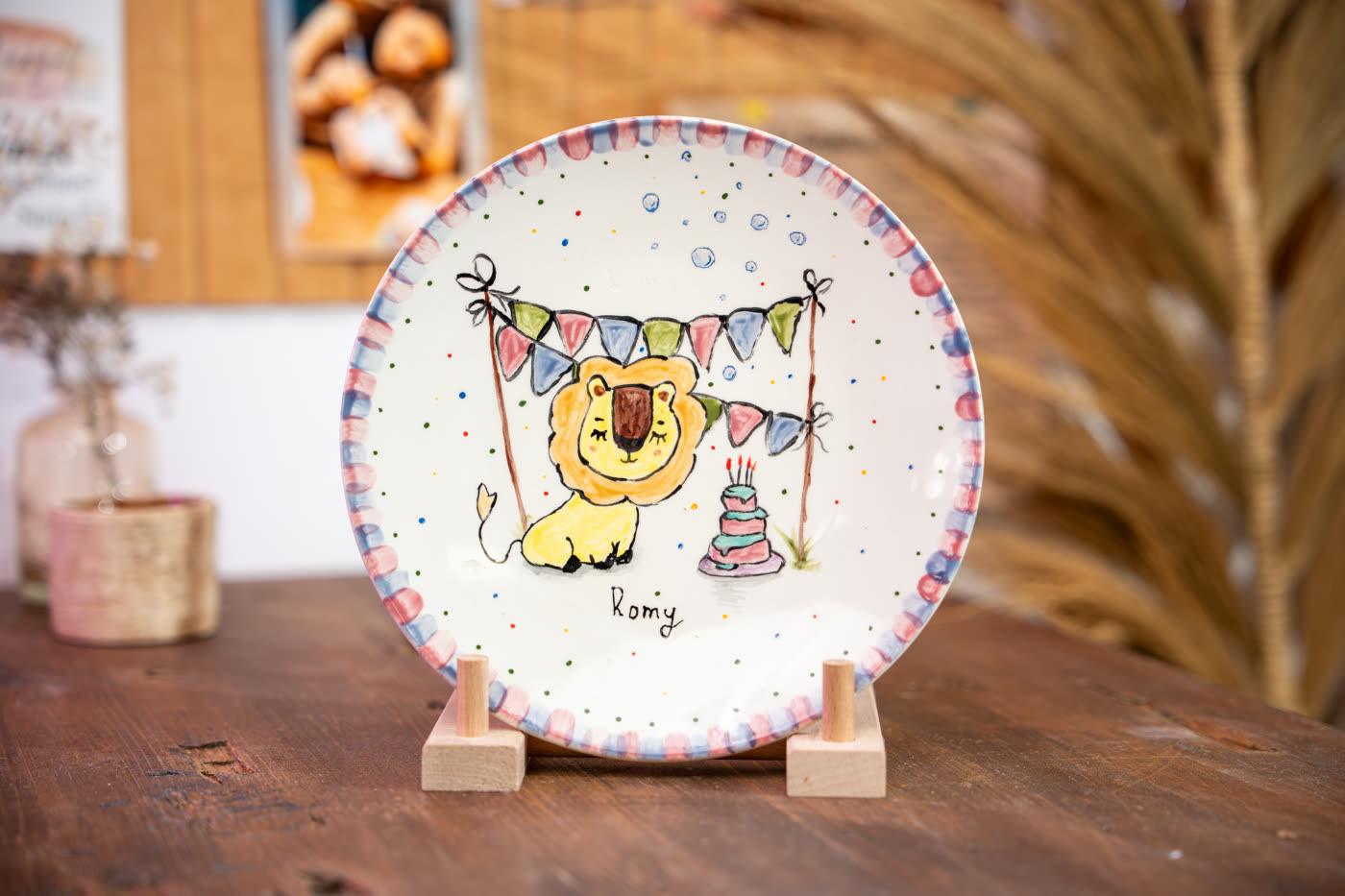 Beim Kindergeburtstag bemalte Keramik aus dem Malatelier Auszeit in Gronau